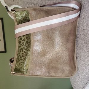 Jen & Co Crossbody